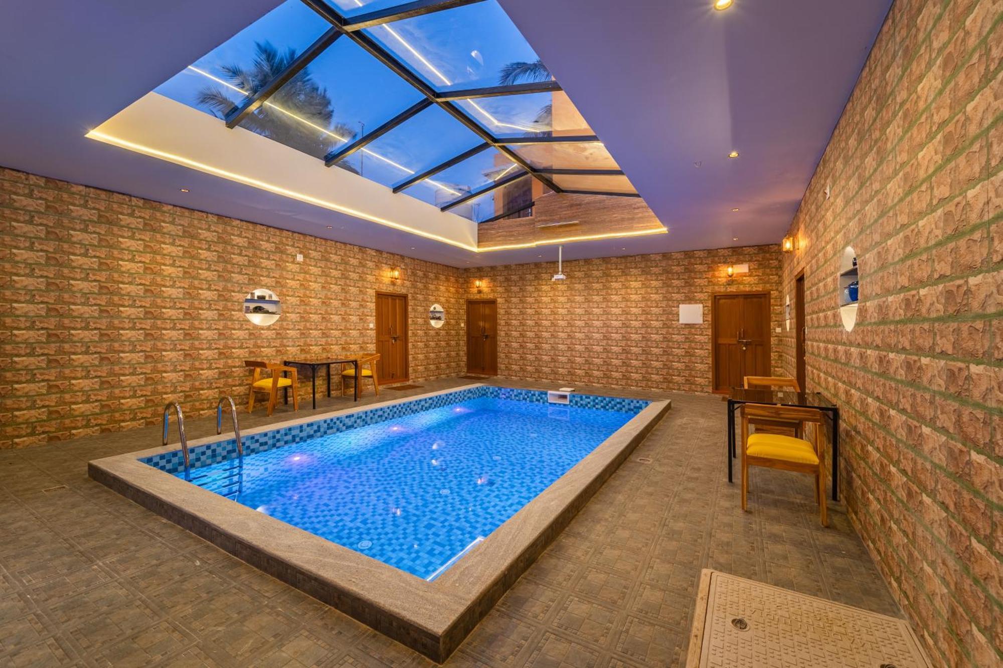 Teak Leaf Gateway Villa With Swimming Pool Indoor Games Kālapettai Екстериор снимка