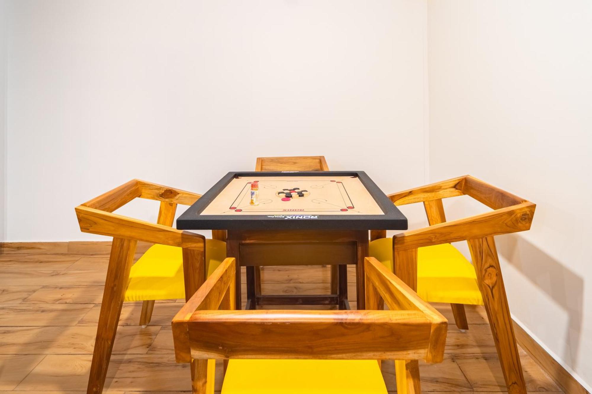 Teak Leaf Gateway Villa With Swimming Pool Indoor Games Kālapettai Екстериор снимка