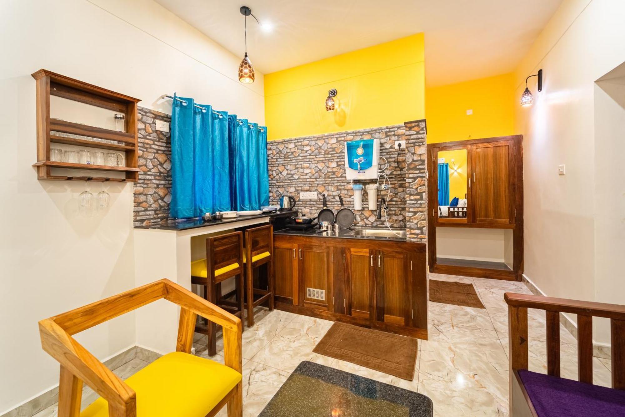 Teak Leaf Gateway Villa With Swimming Pool Indoor Games Kālapettai Екстериор снимка