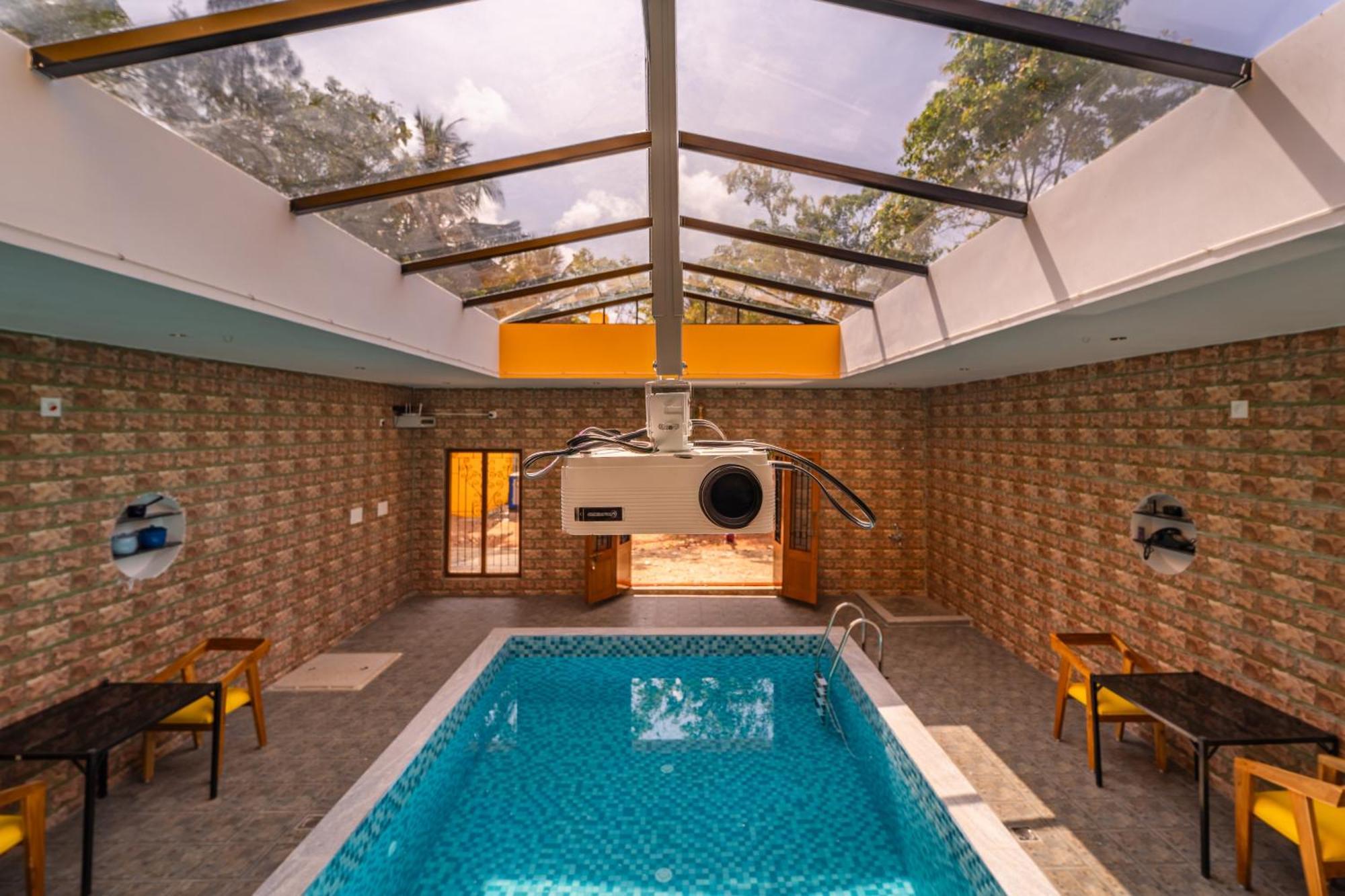 Teak Leaf Gateway Villa With Swimming Pool Indoor Games Kālapettai Екстериор снимка