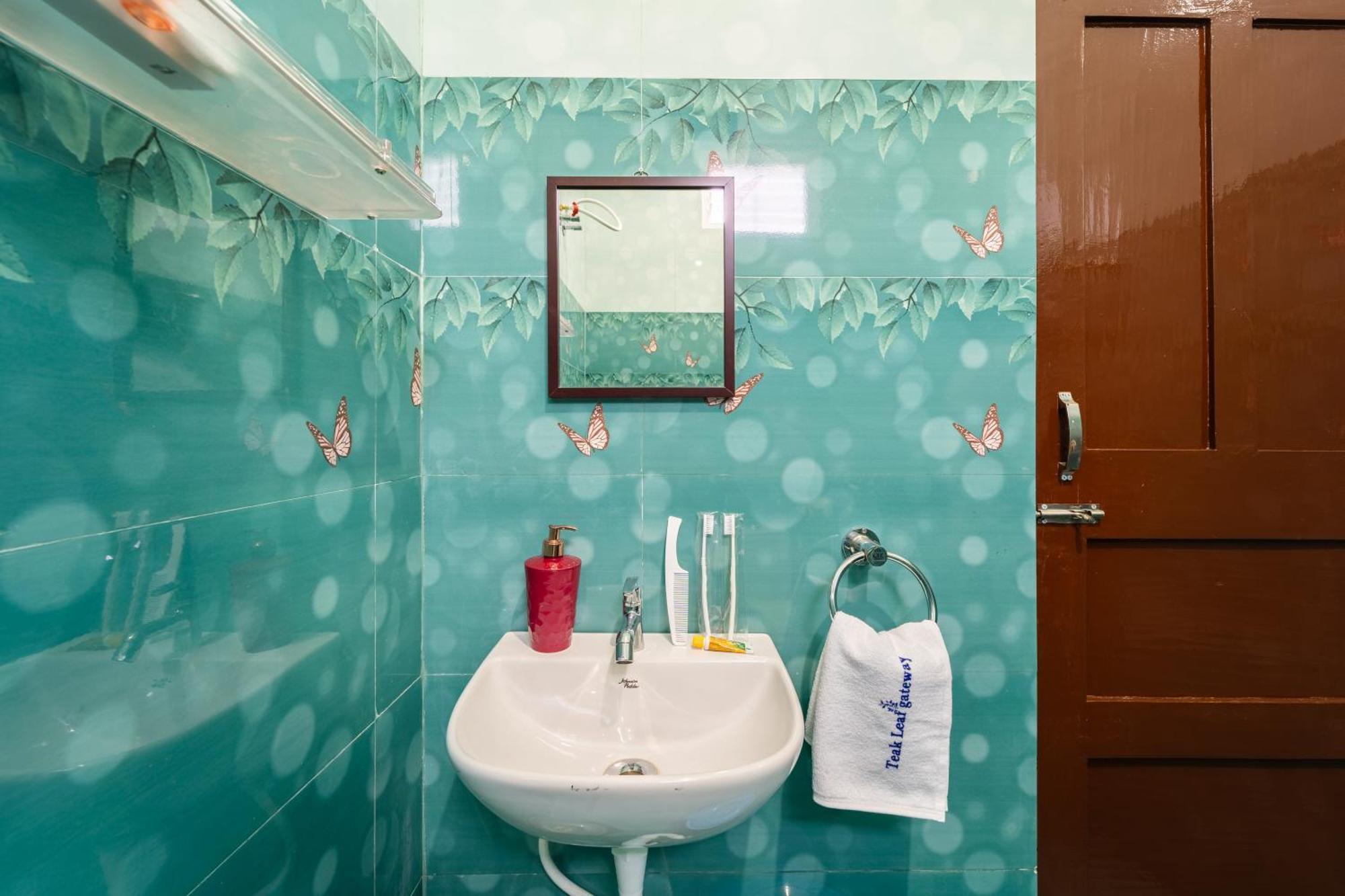 Teak Leaf Gateway Villa With Swimming Pool Indoor Games Kālapettai Екстериор снимка