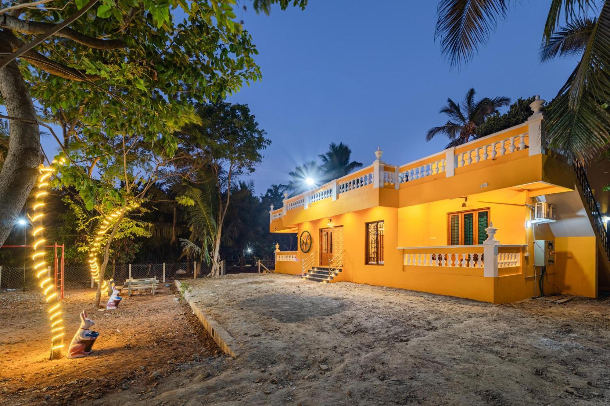 Teak Leaf Gateway Villa With Swimming Pool Indoor Games Kālapettai Екстериор снимка