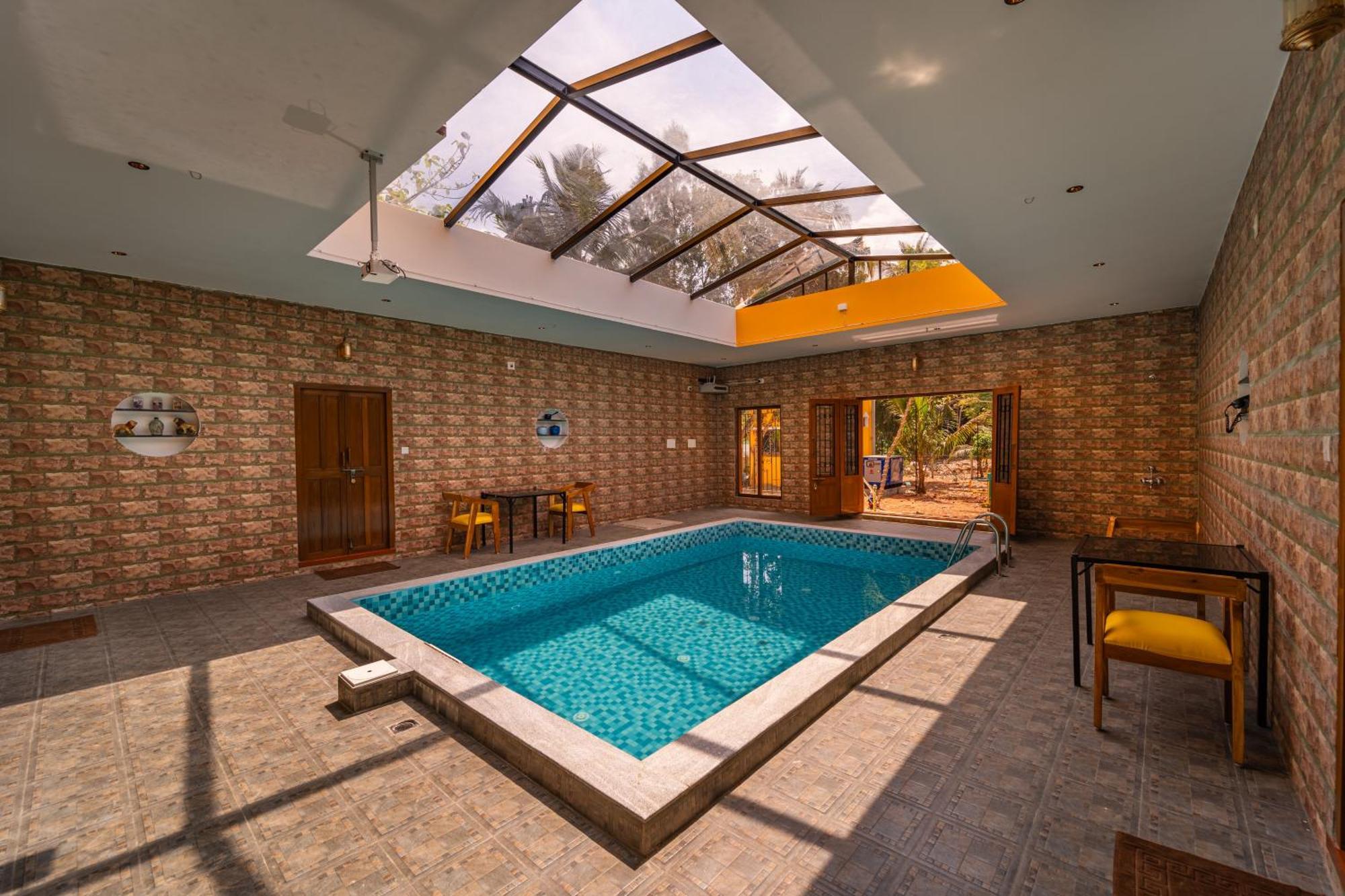 Teak Leaf Gateway Villa With Swimming Pool Indoor Games Kālapettai Екстериор снимка