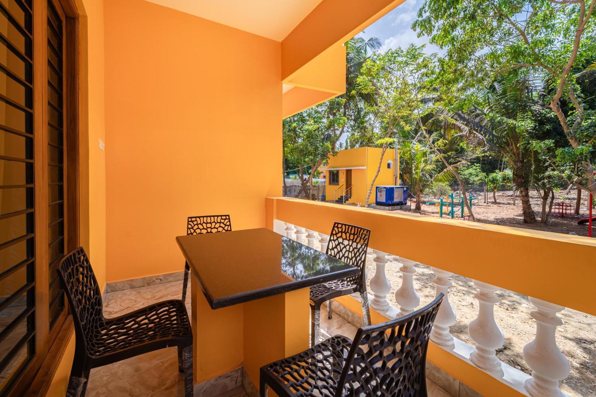 Teak Leaf Gateway Villa With Swimming Pool Indoor Games Kālapettai Екстериор снимка